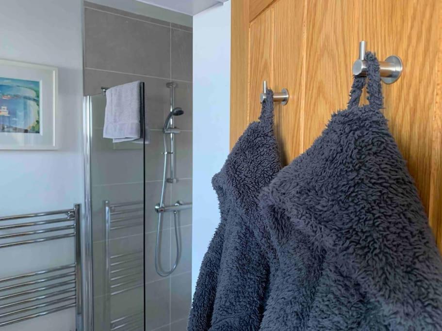 St Agnes Perfect Location, Hot Tub, Sea Views, Gym Lejlighed Eksteriør billede